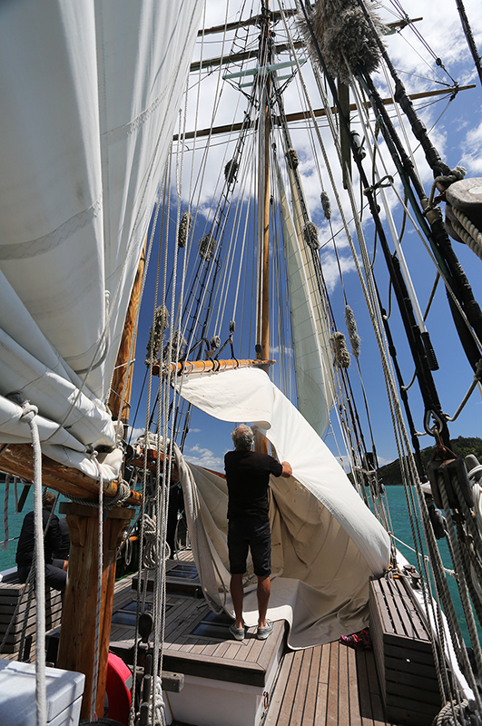 Sail on the R Tucker Thompson, Bay of Islands, NZ